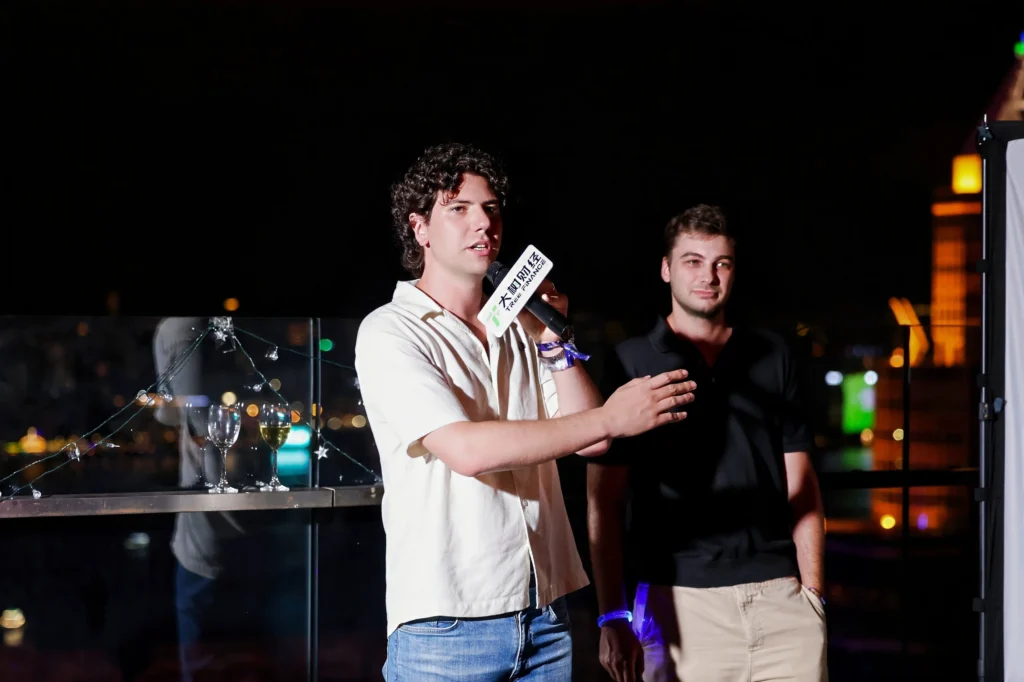 Kaleidoswap speaking at The Night Shift event